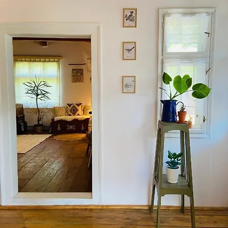 Slow Living Cottage, *