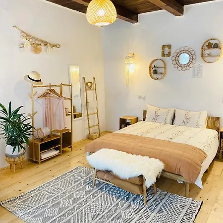 Slow Living Cottage,