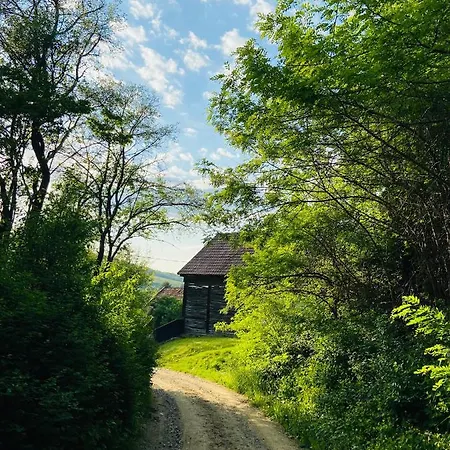 Slow Living Cottage,